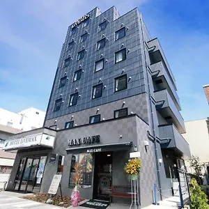 Livemax Ekimae Japan